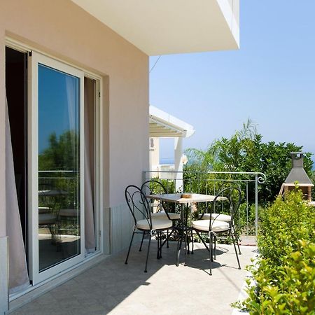 Bed and Breakfast Residenza Borgo Italico Santa Domenica  Esterno foto
