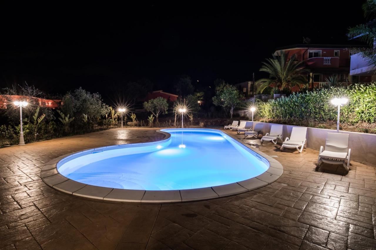 Bed and Breakfast Residenza Borgo Italico Santa Domenica  Esterno foto