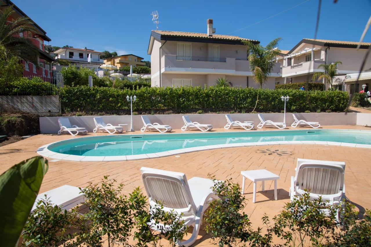 Bed and Breakfast Residenza Borgo Italico Santa Domenica  Esterno foto