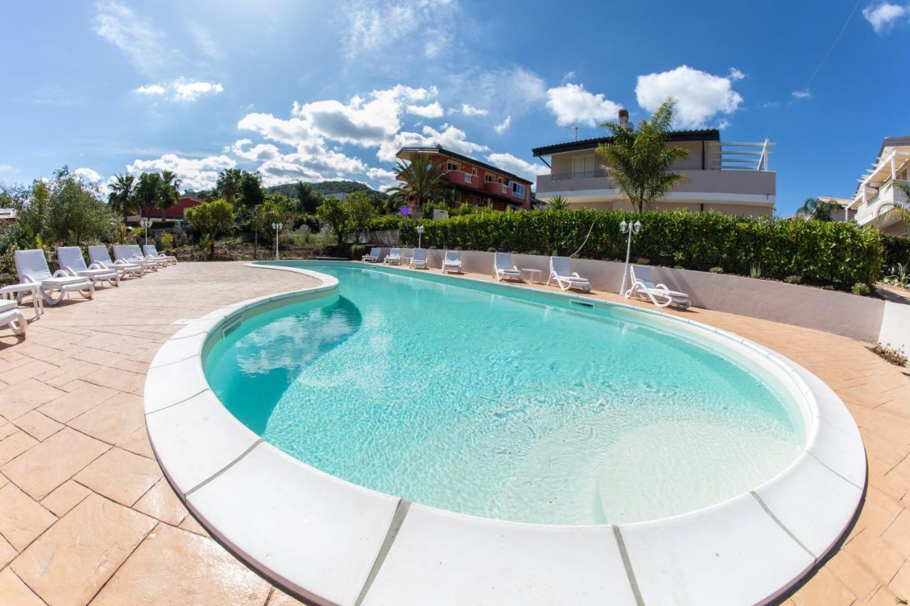 Bed and Breakfast Residenza Borgo Italico Santa Domenica  Esterno foto
