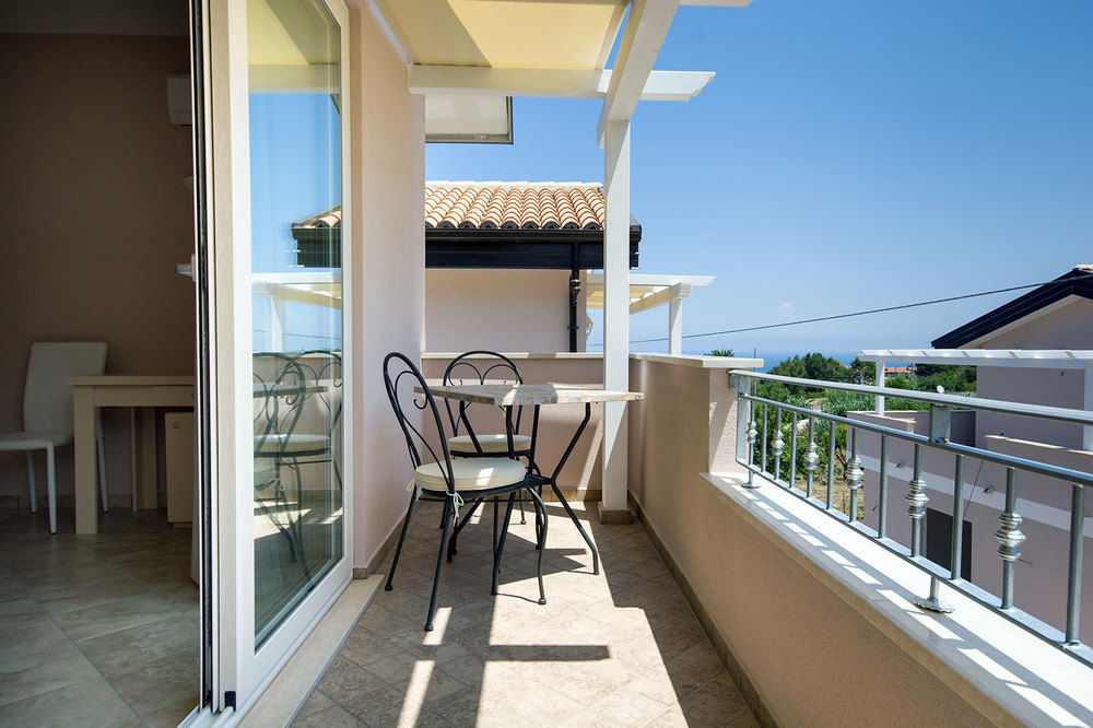 Bed and Breakfast Residenza Borgo Italico Santa Domenica  Esterno foto